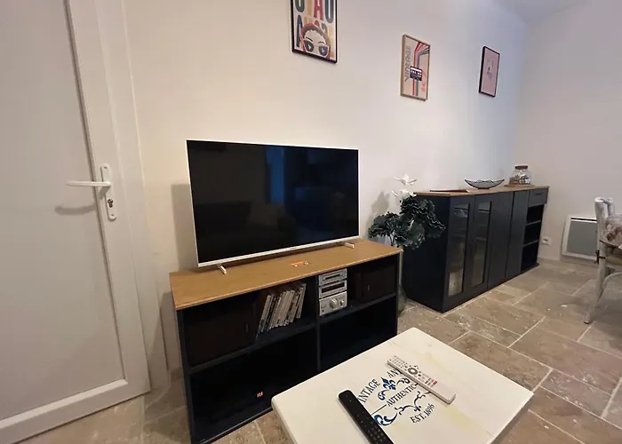 4 Personnes 2 Proche شقة